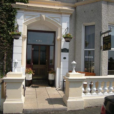 Ashlea House Hotel Portrush Buitenkant foto