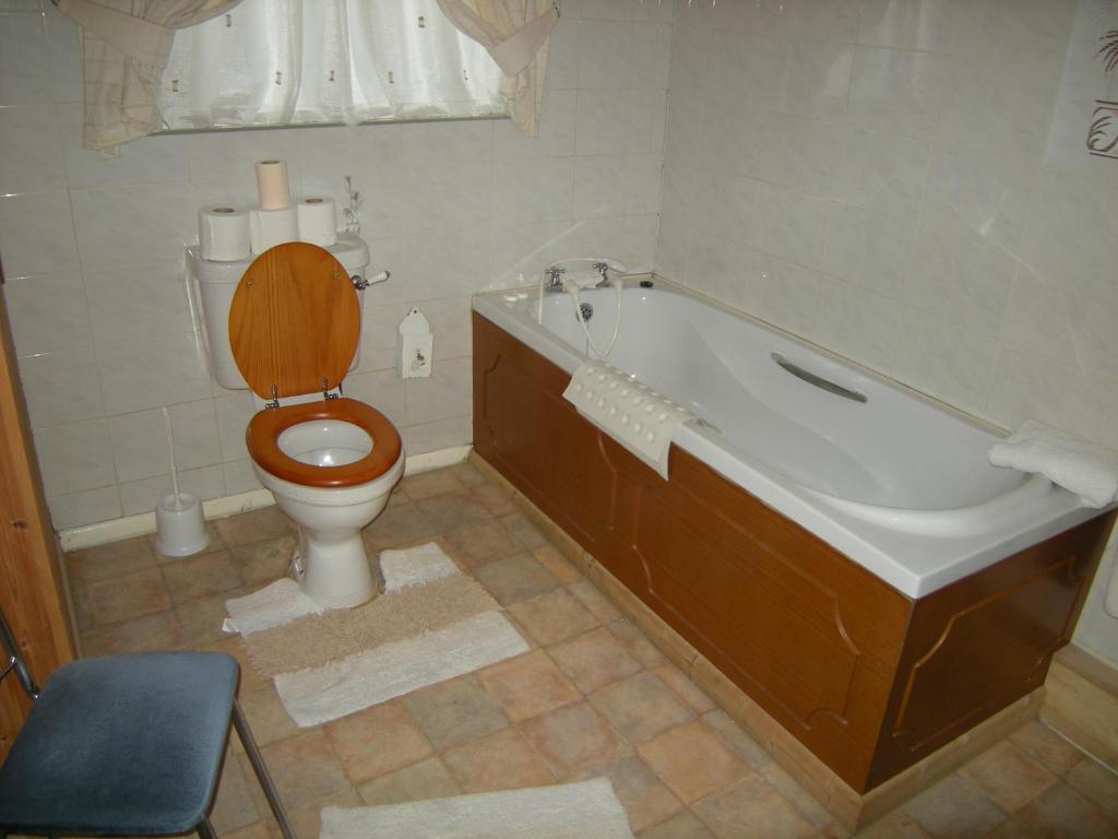 Ashlea House Hotel Portrush Kamer foto